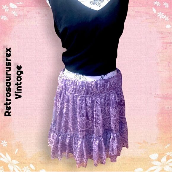 mini Skirt - Picture 4 of 11